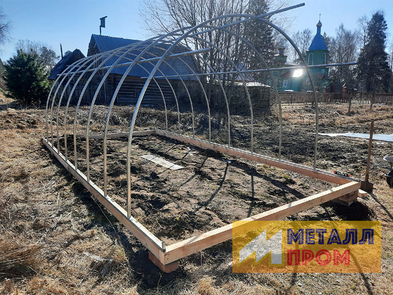 теплицы оцинкованные из поликарбоната